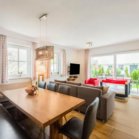 In Near Slopes, Cleaning Included Holiday home